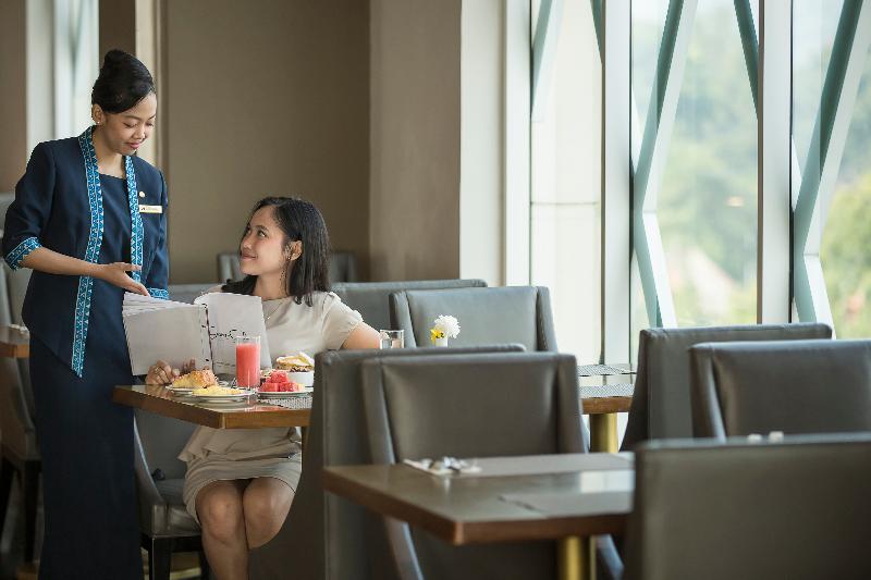 Swiss-Belhotel Богор Екстериор снимка
