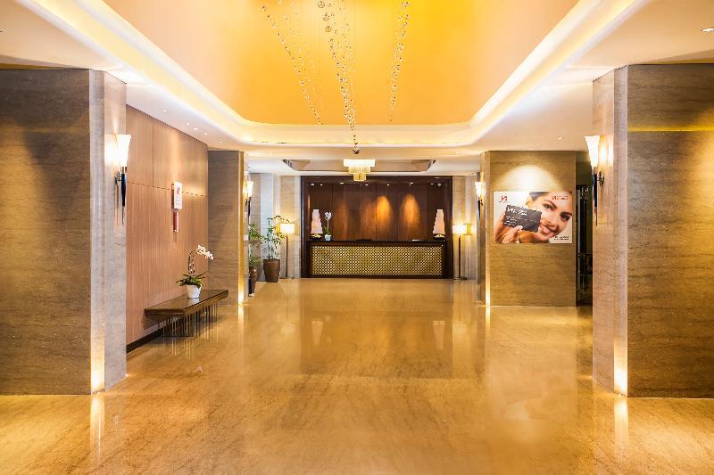 Swiss-Belhotel Богор Екстериор снимка